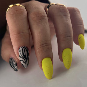 Seoul Neon Yellow No. 151